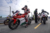 donington-no-limits-trackday;donington-park-photographs;donington-trackday-photographs;no-limits-trackdays;peter-wileman-photography;trackday-digital-images;trackday-photos